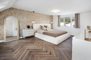 Photo 14- click for photo gallery